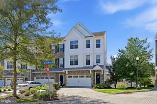 121 Corvus Cir, Media, PA 19063 - Photo 1