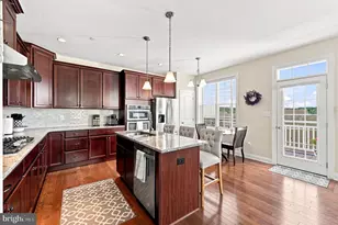 121 Corvus Cir, Media, PA 19063 - Photo 8