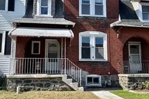 17 Walnut St, Marcus Hook, PA 19061 - Photo 2