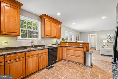 404 Upland Road, Havertown, PA 19083 - Photo 8