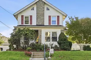 748 Edmonds, Drexel Hill, PA 19026 - Photo 1