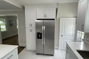 2419 Hollis Rd, Havertown, PA 19083 - Photo 10