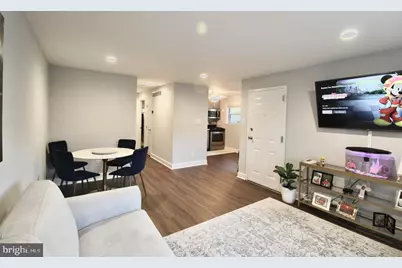 829 Spruce Street #FL 1, Collingdale, PA 19023 - Photo 6