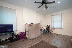 109 N 2nd St, Darby, PA 19023 - Photo 22