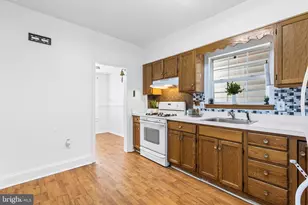 1046 Yates, Marcus Hook, PA 19061 - Photo 10