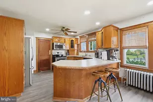 3414 Naamans Creek Rd, Upper Chichester, PA 19061 - Photo 8