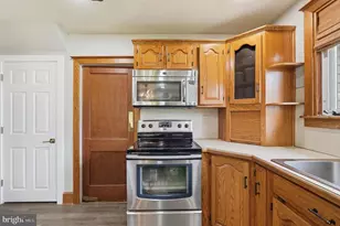 3414 Naamans Creek Rd, Upper Chichester, PA 19061 - Photo 10