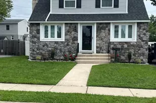 432 Edgewood Ave, Folsom, PA 19033 - Photo 16