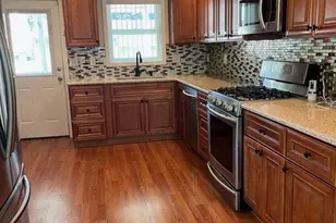 432 Edgewood Ave, Folsom, PA 19033 - Photo 6