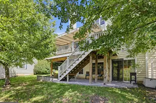 200 Hillsboro Mills Ln, Wallingford, PA 19086 - Photo 2