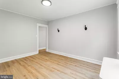 523 Collingdale Avenue, Collingdale, PA 19023 - Photo 8