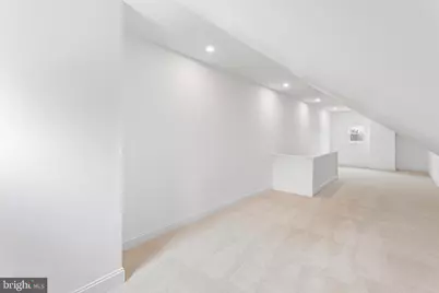 523 Collingdale Avenue, Collingdale, PA 19023 - Photo 24