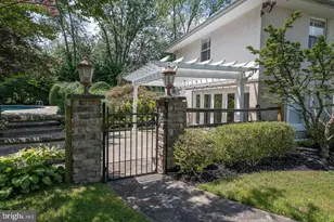 327 Strathmore Dr, Bryn Mawr, PA 19010 - Photo 46
