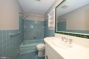 327 Strathmore Dr, Bryn Mawr, PA 19010 - Photo 26