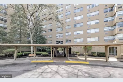 1030 Lancaster Avenue #402, Bryn Mawr, PA 19010 - Photo 2