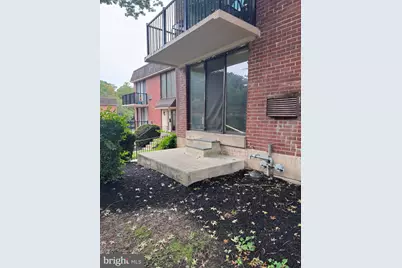 100 E Glenolden Avenue #B-11, Glenolden, PA 19036 - Photo 1