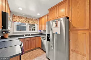 416 S Old Middletown Rd, Media, PA 19063 - Photo 12