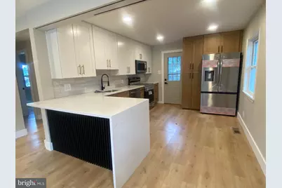 410 Belmont Avenue, Folsom, PA 19033 - Photo 2
