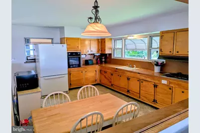 158 Ridge Boulevard, Brookhaven, PA 19015 - Photo 8