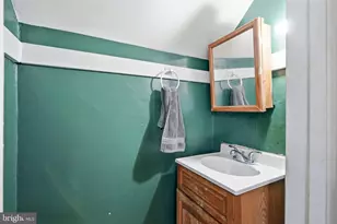 115 Copley Rd, Upper Darby, PA 19082 - Photo 16