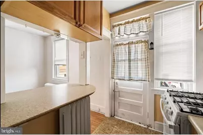 139 E Plumstead Avenue #B, Lansdowne, PA 19050 - Photo 1