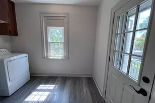 21 W Langhorne Ave, Havertown, PA 19083 - Photo 18