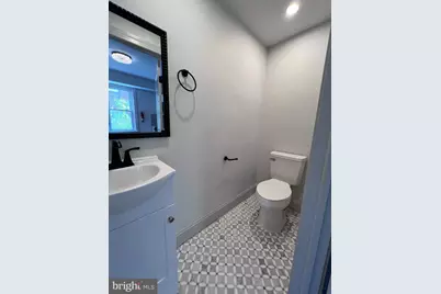 21 W Langhorne Avenue, Havertown, PA 19083 - Photo 16