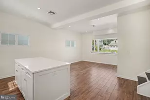 812 Darby Rd, Havertown, PA 19083 - Photo 10