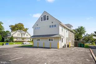 812 Darby Rd, Havertown, PA 19083 - Photo 26
