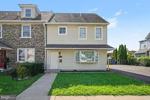 812 Darby Rd, Havertown, PA 19083 - Photo 1
