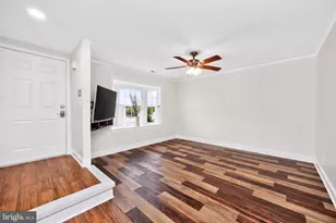 1004 N Glen Dr, Glen Mills, PA 19342 - Photo 4