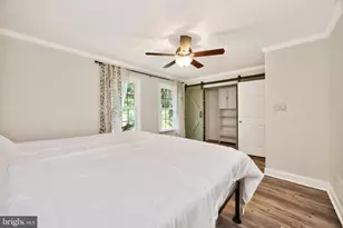 1004 N Glen Dr, Glen Mills, PA 19342 - Photo 16