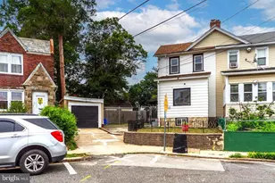 552 Larchwood Ave, Upper Darby, PA 19082 - Photo 1