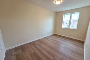 7108 Clover Ln, Upper Darby, PA 19082 - Photo 12