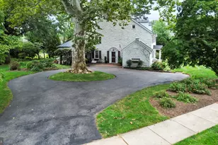 469 Ridge Ln, Springfield, PA 19064 - Photo 8