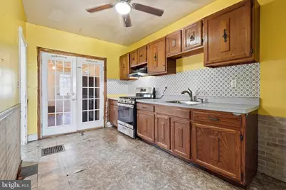 1 Spruce Street, Marcus Hook, PA 19061 - Photo 10