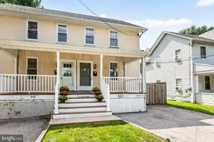 720 E Railroad, Haverford, PA 19041 - Photo 2