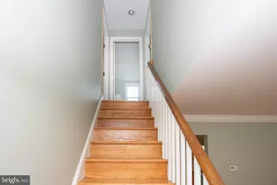 102 N Drexel Avenue, Havertown, PA 19083 - Photo 18