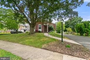 303 Inskeep Ave, Glenolden, PA 19036 - Photo 2
