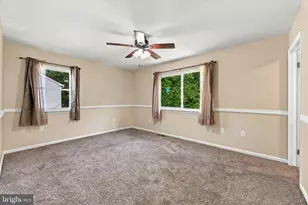 2309 Ferncroft Cir, Upper Chichester, PA 19061 - Photo 16