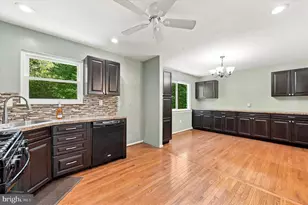 2309 Ferncroft Cir, Upper Chichester, PA 19061 - Photo 14