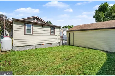 935 Hillside Avenue, Upper Chichester, PA 19061 - Photo 24
