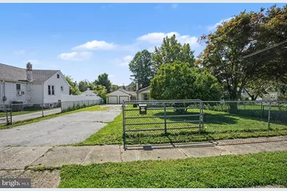 935 Hillside Avenue, Upper Chichester, PA 19061 - Photo 22