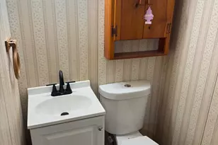 323 Spruce St, Glenolden, PA 19036 - Photo 20