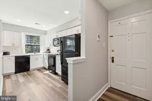 500 E Lancaster Ave, Wayne, PA 19087 - Photo 4