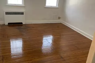 219 Houston St, Chester, PA 19013 - Photo 10