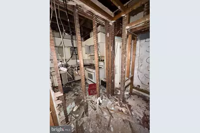 2024 Edgmont Avenue, Chester, PA 19013 - Photo 20
