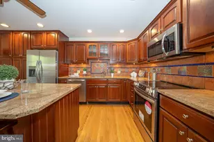 207 Bloomingdale Ave, Wayne, PA 19087 - Photo 14