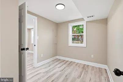 138 Fronefield Avenue, Marcus Hook, PA 19061 - Photo 14