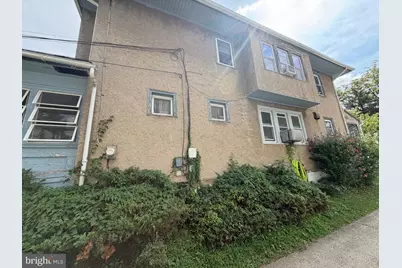 710 Ash Avenue, Darby, PA 19023 - Photo 2
